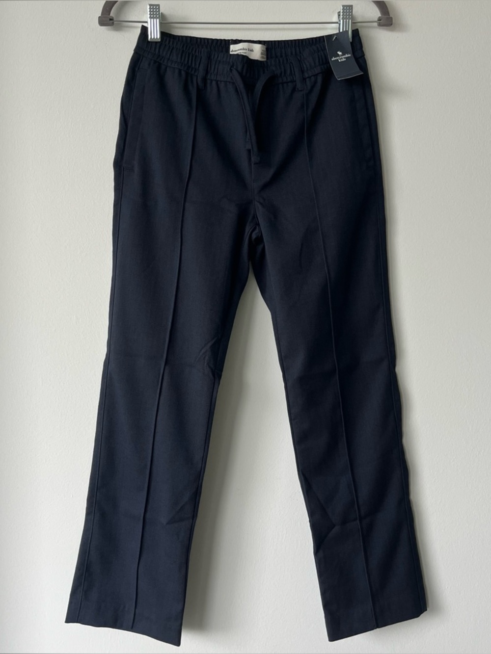 NWT Abercrombie Kids Loose Pant Navy Boys Size 11/12 Herringbone Texture Chino